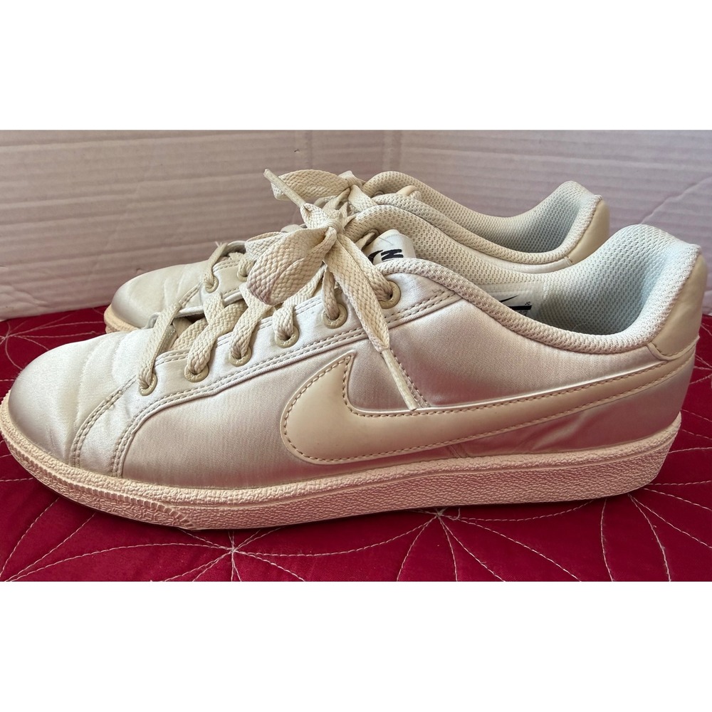 Nike Court Royale Satin Cream‎ Sail Low Top Sneakers AA2170-200 Womens 8.5